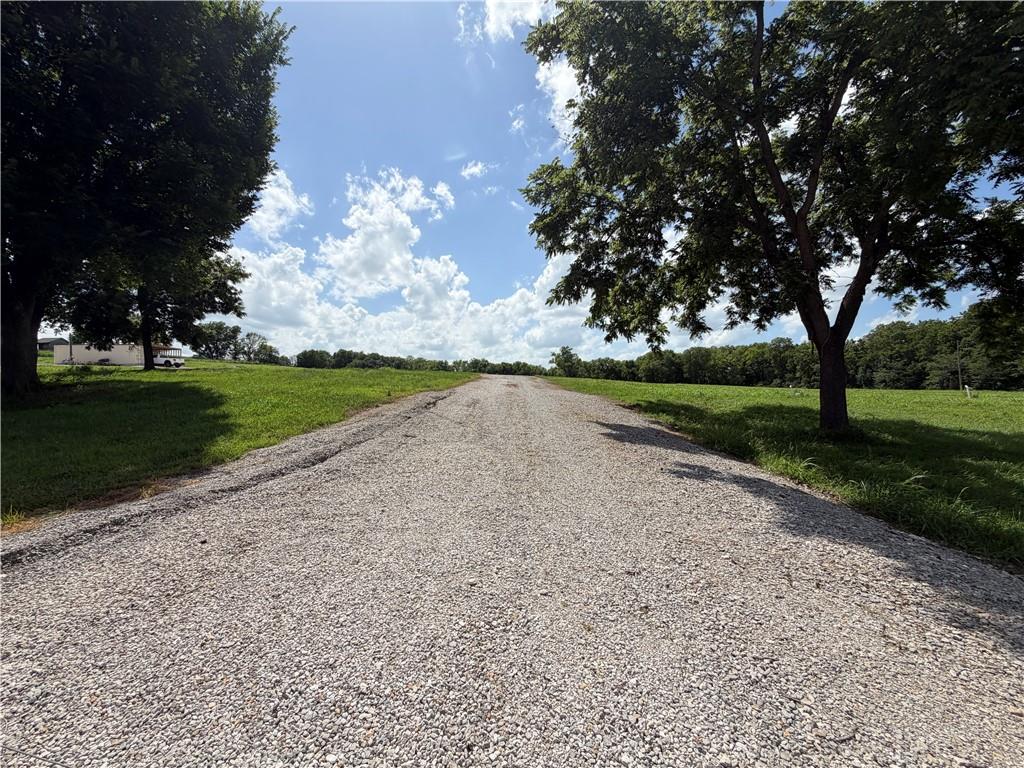 Photo of 15749 206th Street Tonganoxie KS 66086