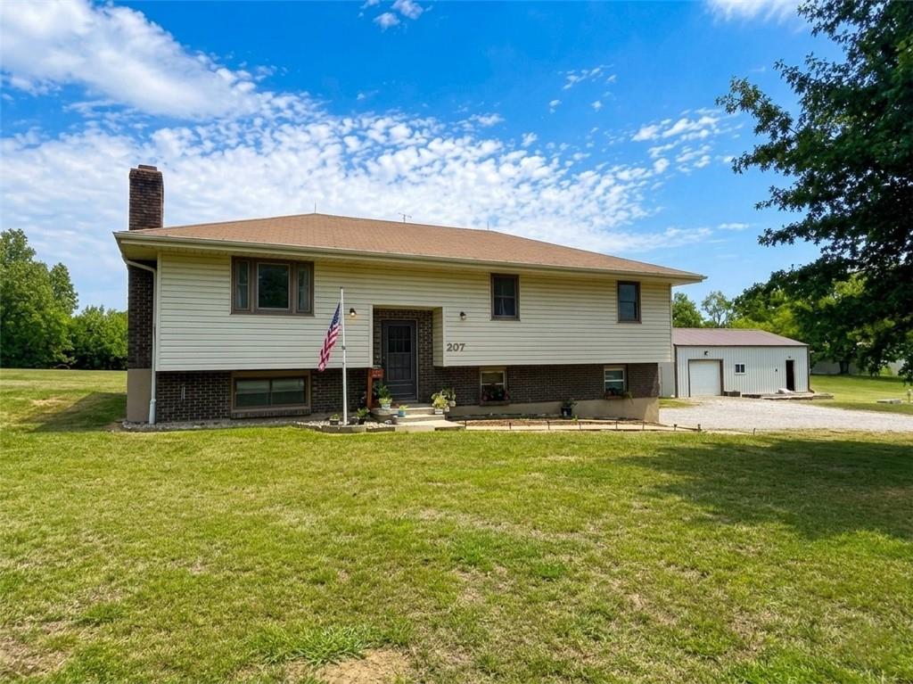 Photo of 207 Evergreen Street Excelsior Springs MO 64024