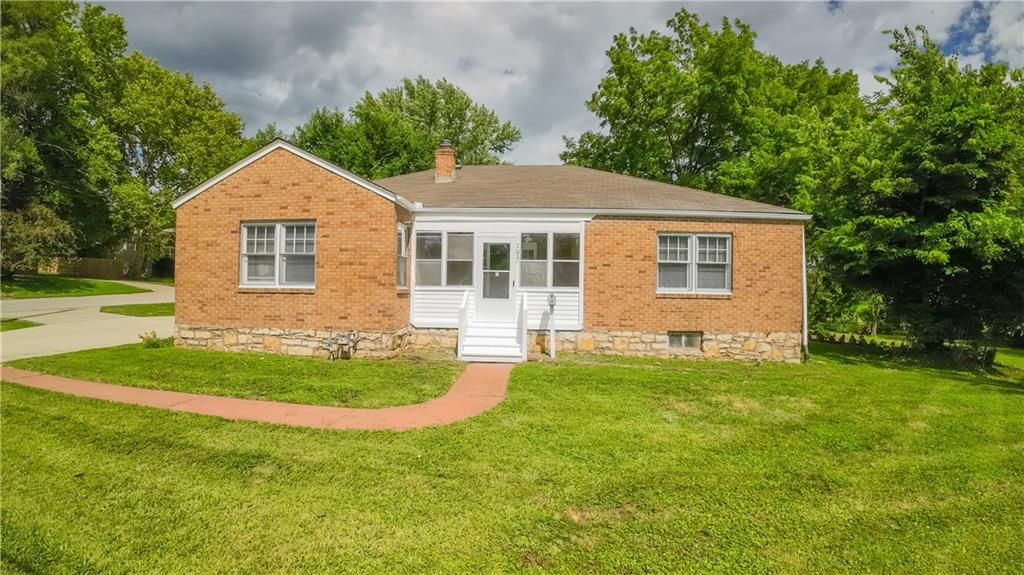 Photo of 7021 Raytown Road Kansas City MO 64133