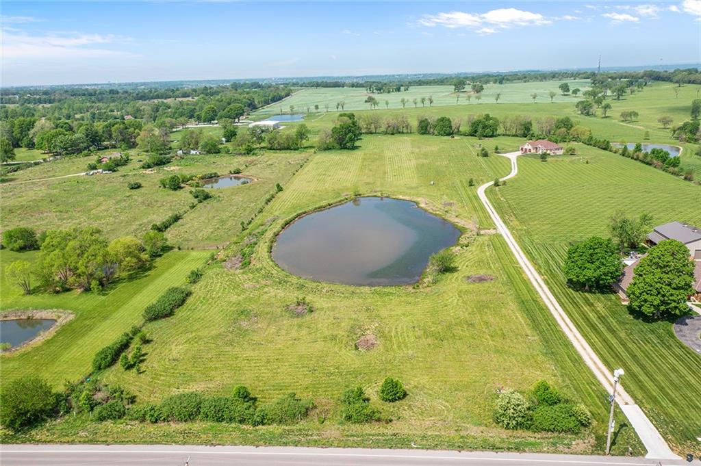 Photo of 4380 SW Pryor Road Lee's Summit MO 64082