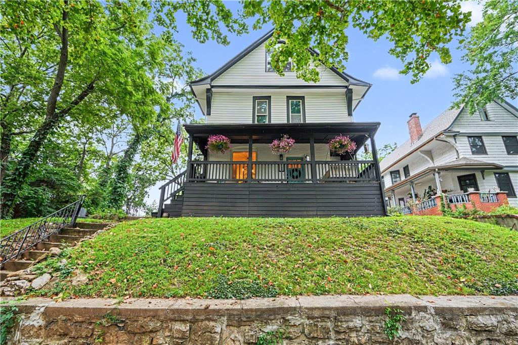 Photo of 3630 Bell Street Kansas City MO 64111