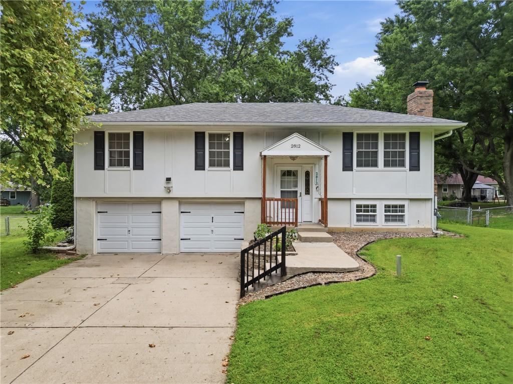 Photo of 2812 SW 3rd St. Terrace Blue Springs MO 64014