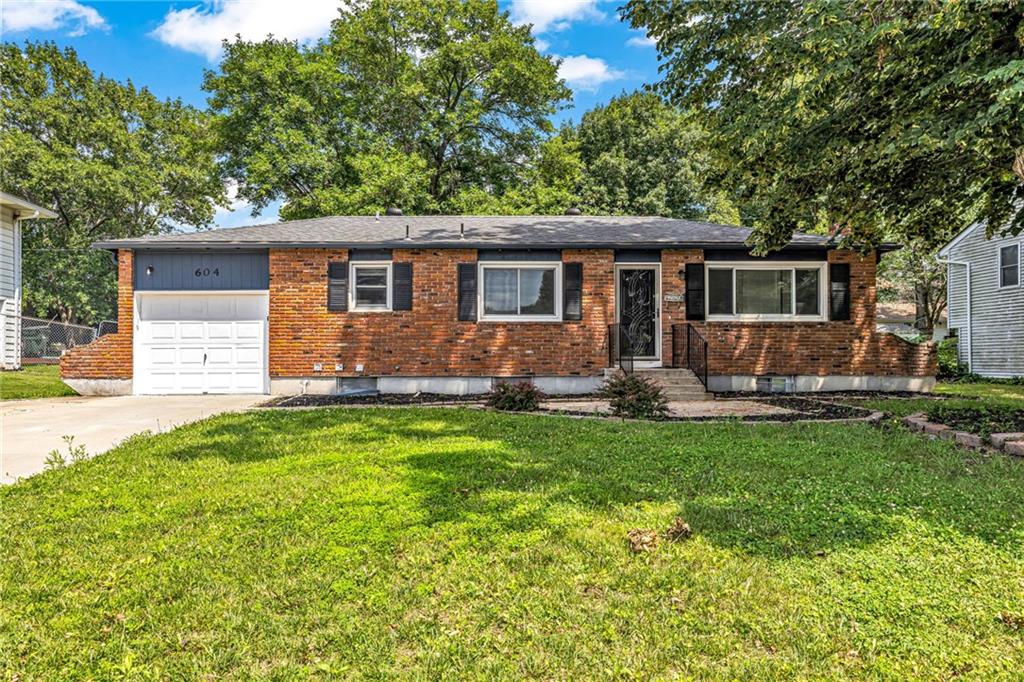 Photo of 604 S Stevenson Street Olathe KS 66061