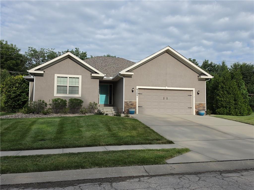 Photo of 6200 Green Hills Lane Kansas City MO 64151