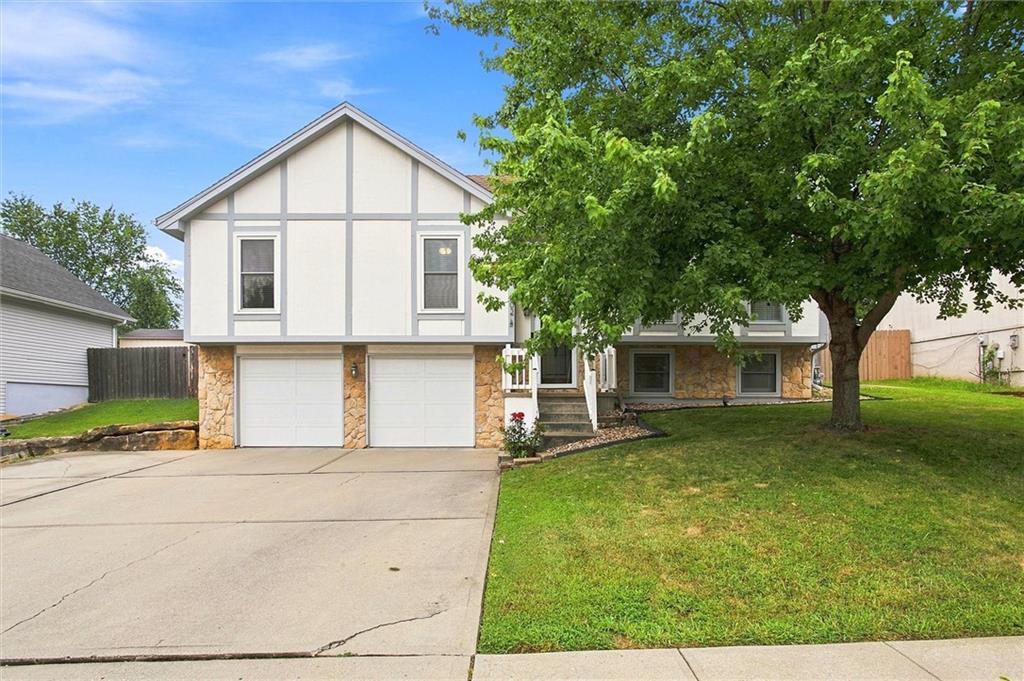 Photo of 502 NW 72nd Terrace Kansas City MO 64118