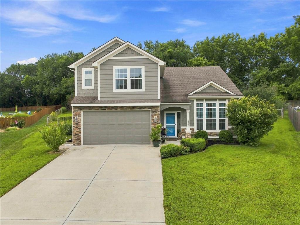 Photo of 16805 Juniper Drive Basehor KS 66007
