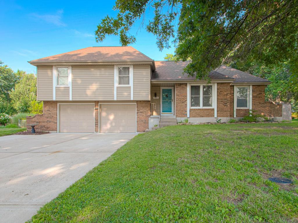 Photo of 406 Meadow Lane Raymore MO 64083