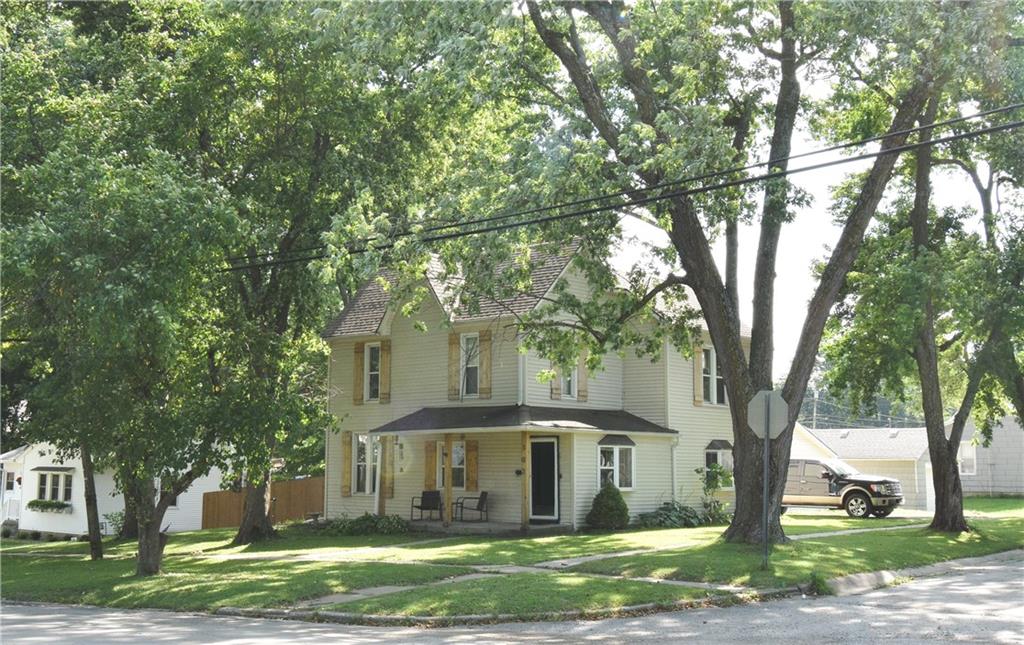 Photo of 302 S Chestnut Street Cameron MO 64429