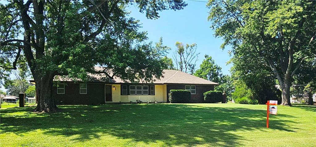Photo of 103 8th Street Garden City MO 64747