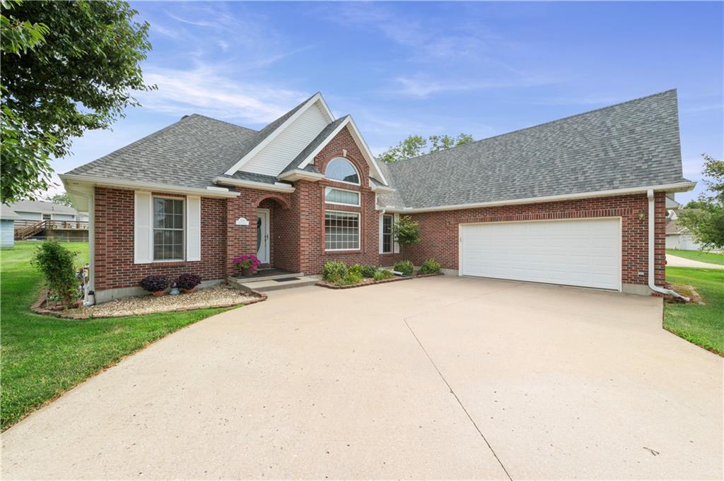 Photo of 1201 Talon Drive Cameron MO 64429