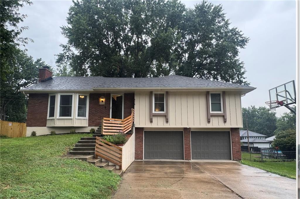 Photo of 414 Kingsley Avenue Liberty MO 64068
