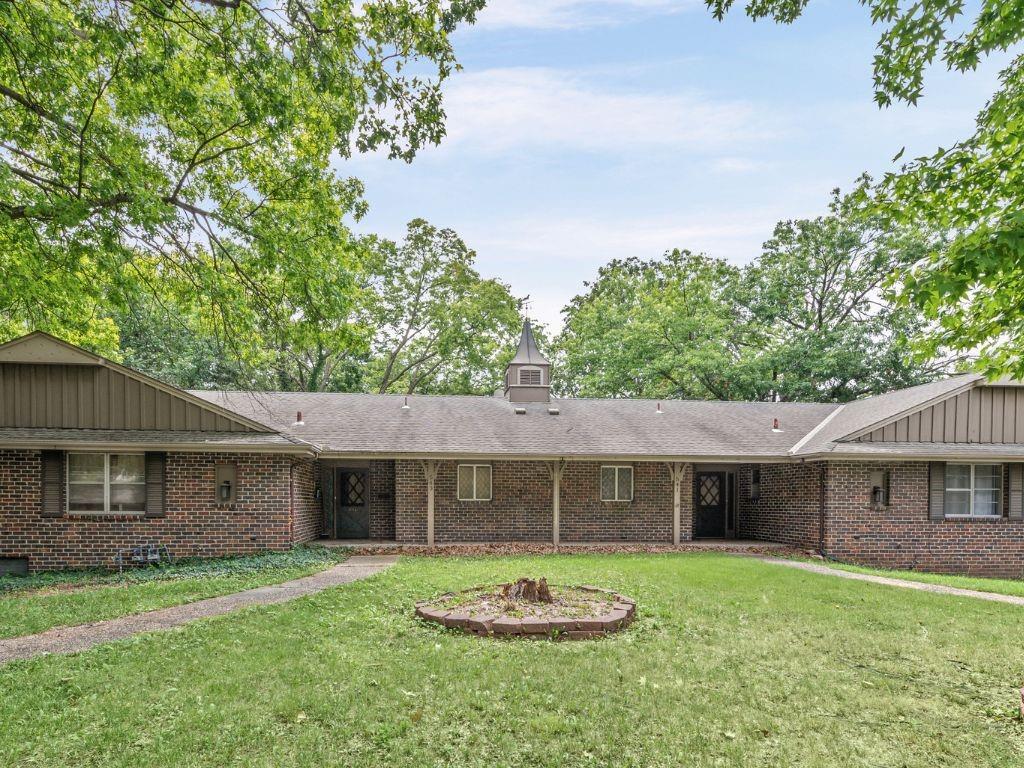 Photo of 541 E 101st Terrace Kansas City MO 64131