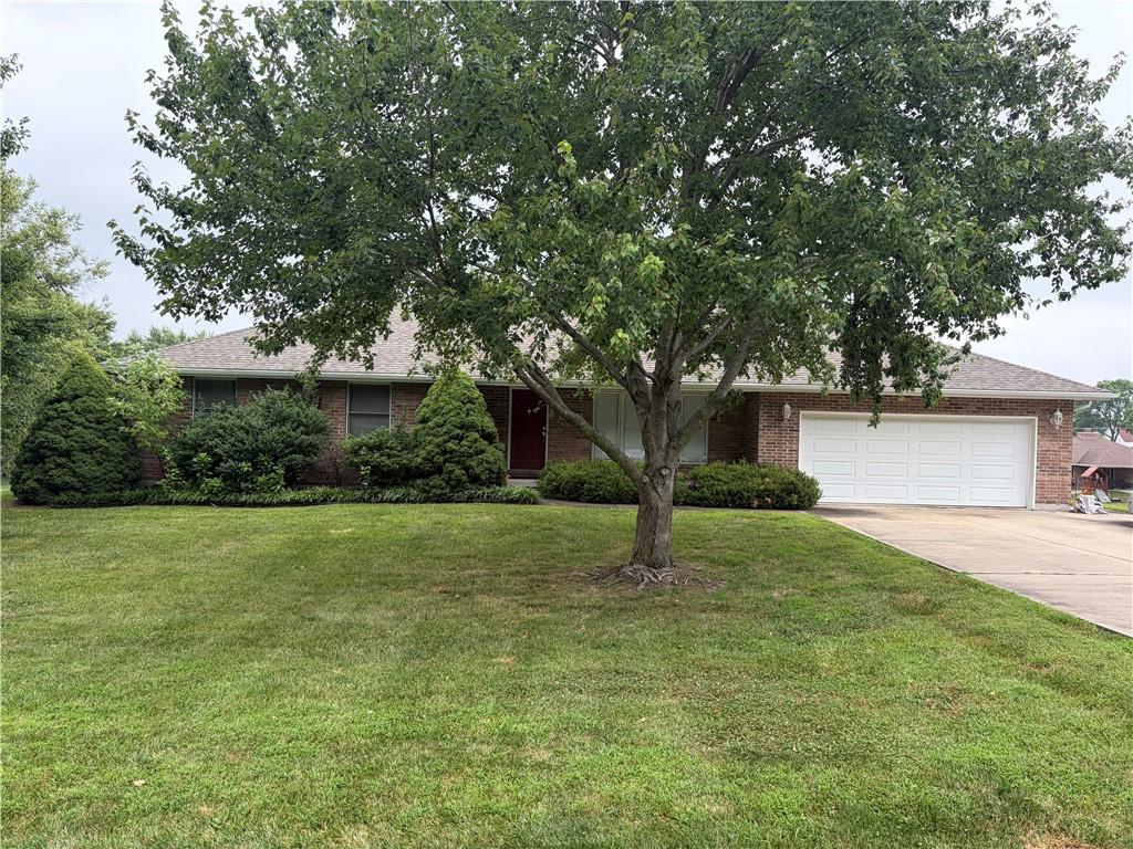 Photo of 18103 Murphy Road Smithville MO 64089