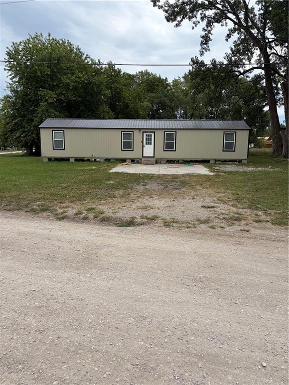 Photo of 86 Mine Creek Avenue Mound City KS 66056