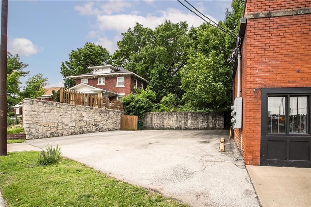 Photo of 11 S 17th Street Kansas City KS 66102