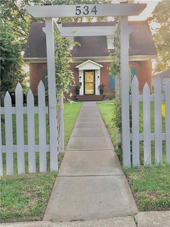 Photo of 534 S Huttig Avenue Independence MO 64053