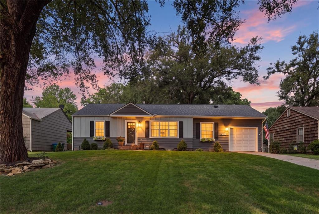 Photo of 5536 Cedar Street Roeland Park KS 66205