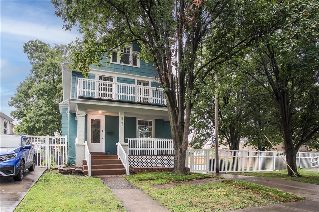 Photo of 3201 Mcgee Street Kansas City MO 64111