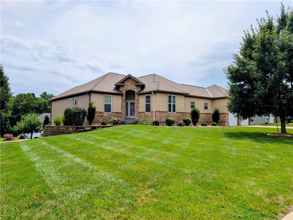Photo of 1407 Bear Creek Circle Warrensburg MO 64093