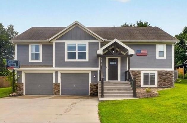 Photo of 16913 Juniper Drive Basehor KS 66007