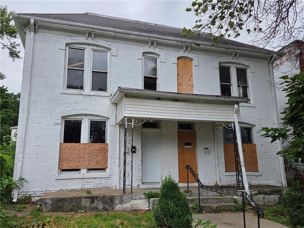 Photo of 723 S 10th Street St Joseph MO 64501