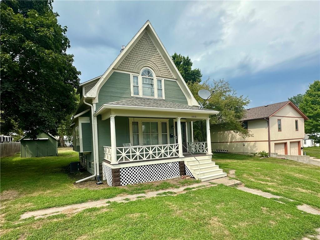 Photo of 1015 E 2ND Street Maryville MO 64468