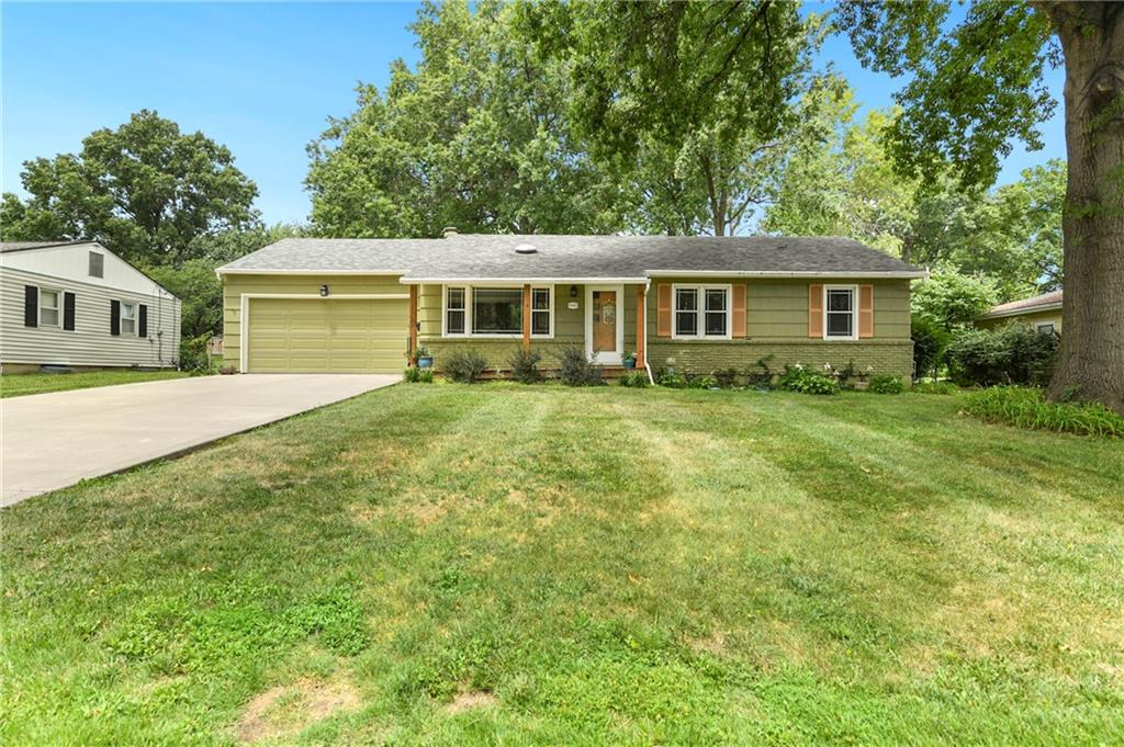 Photo of 9900 E 77th Street Raytown MO 64138