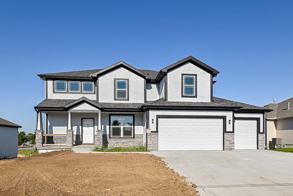 Photo of 15635 Austin Court Basehor KS 66007