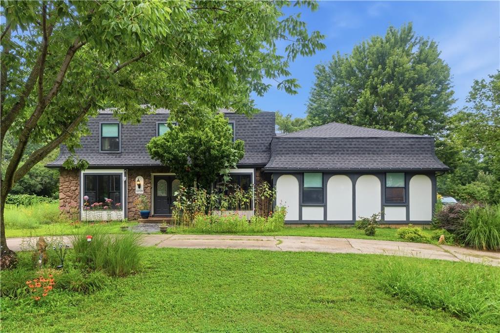Photo of 12739 Overbrook Road Leawood KS 66209
