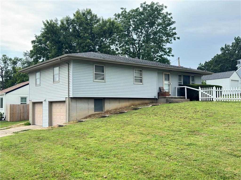 Photo of 2619 NE 47th Terrace Kansas City MO 64117