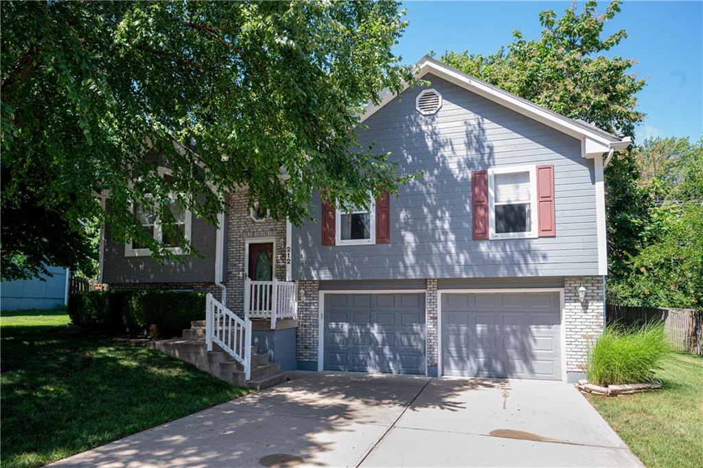 Photo of 212 Breezeway Lane Pleasant Hill MO 64080