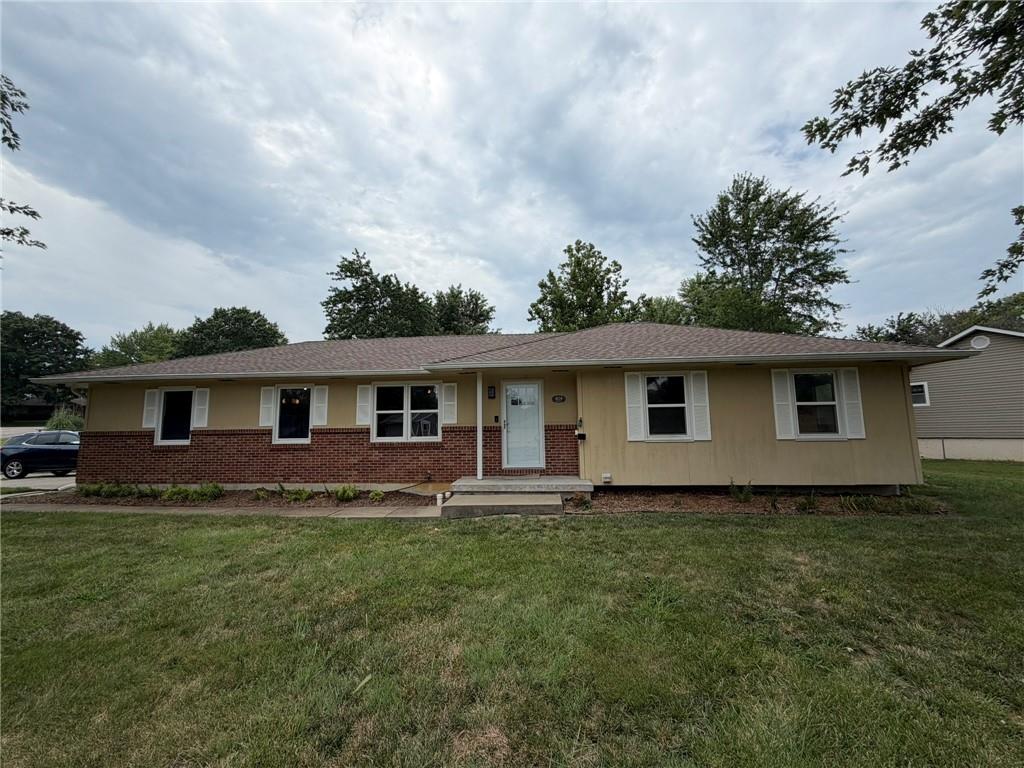Photo of 404 Creach Drive Warrensburg MO 64093