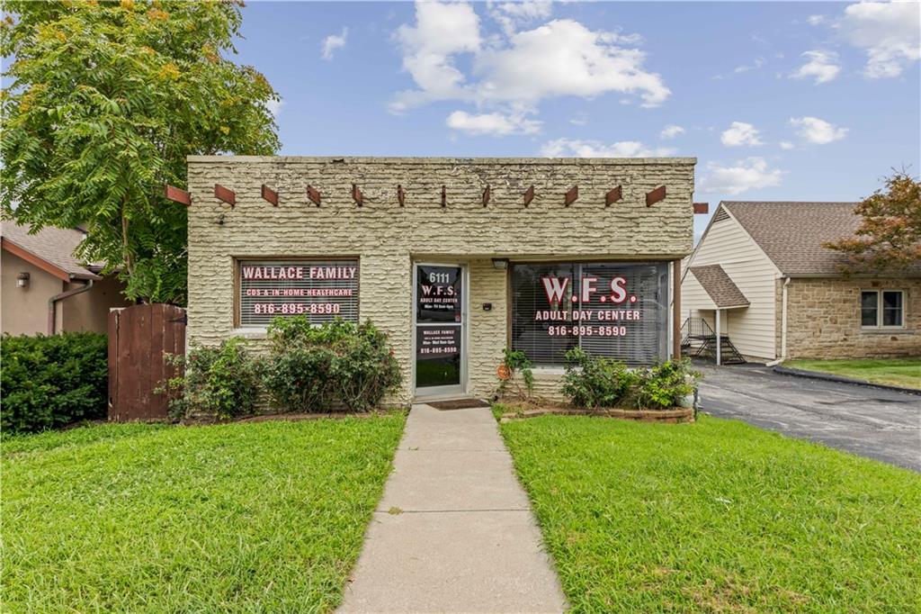 Photo of 6111 Blue Ridge Boulevard Raytown MO 64133