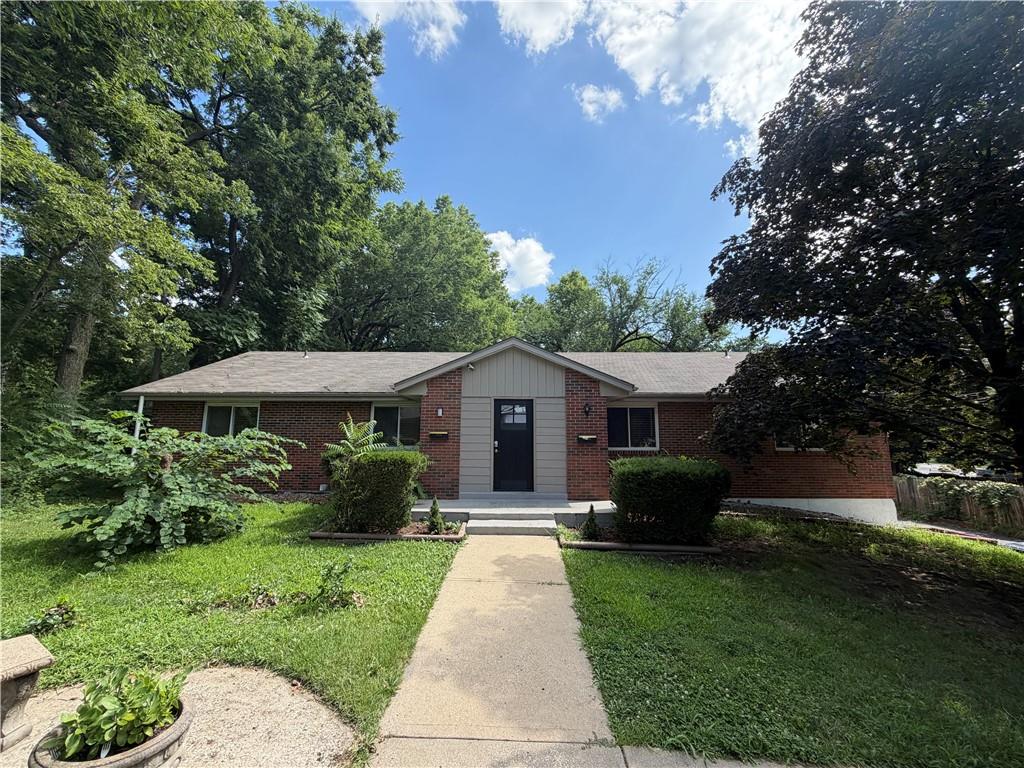 Photo of 7909 Grandview Street Overland Park KS 66204