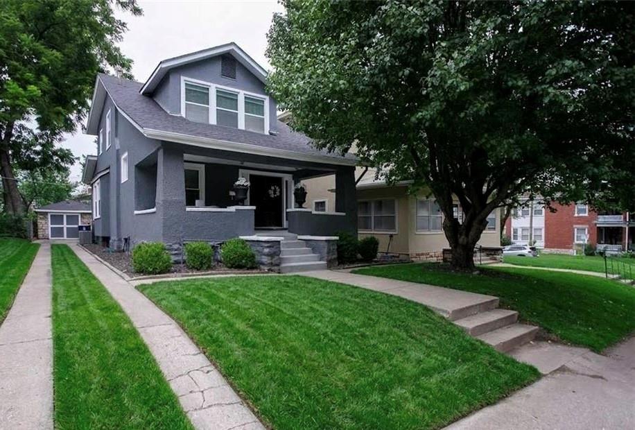 Photo of 4004 Bell Street Kansas City MO 64111