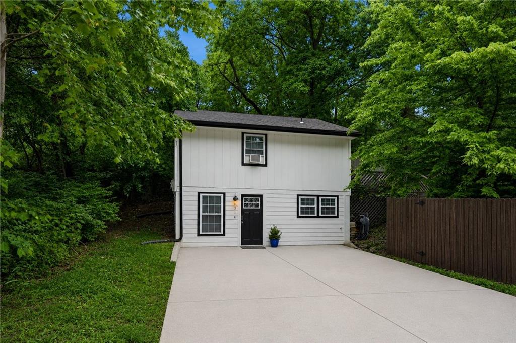 Photo of 2514 NE 76th Street Kansas City MO 64118