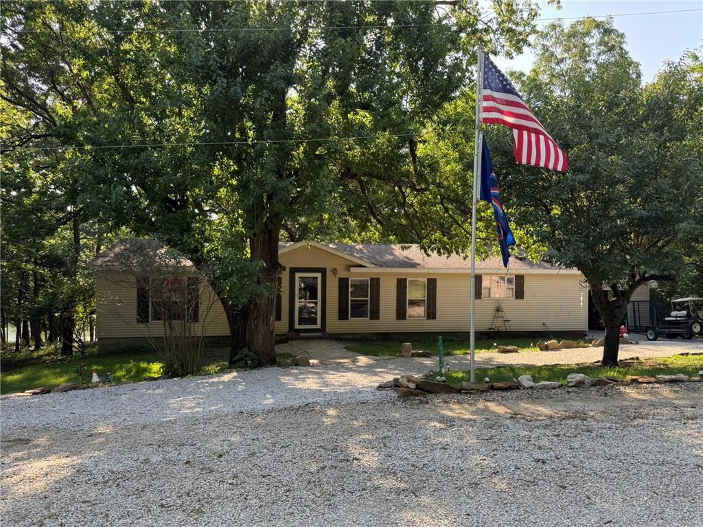 Photo of 25 El Dorado Lane Linn Valley KS 66040