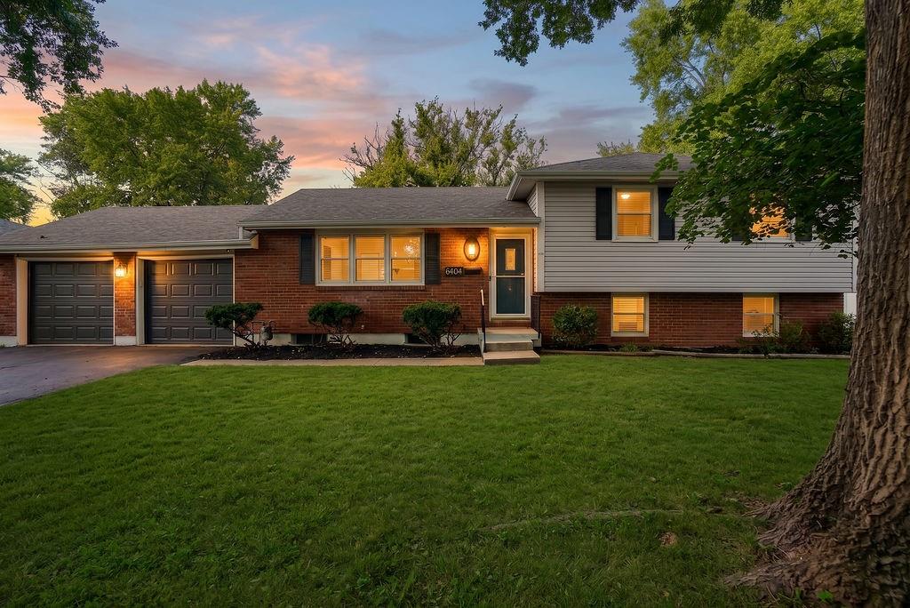 Photo of 6404 E 133rd Terrace Grandview MO 64030