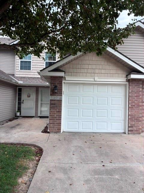 Photo of 13664 Oak Valley Drive Platte City MO 64079