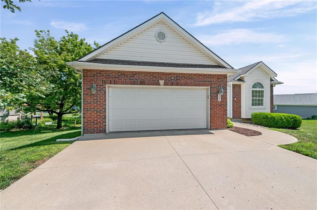 Photo of 7823 N Liberty Street Kansas City MO 64118