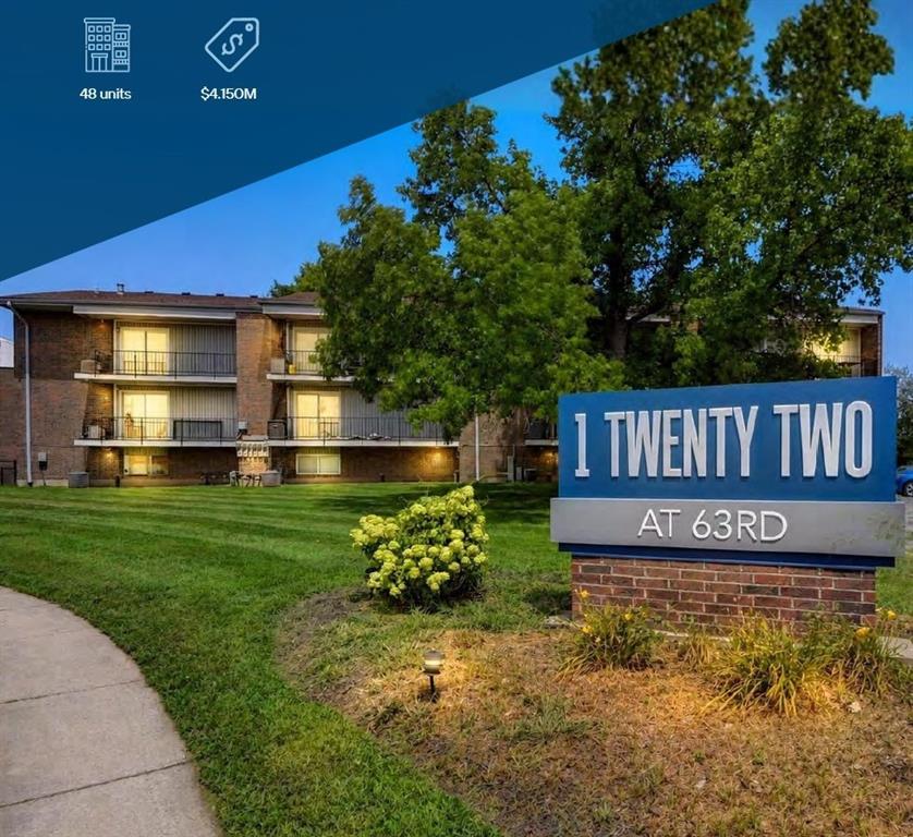 Photo of 104 NW 63rd Street Kansas City MO 64118