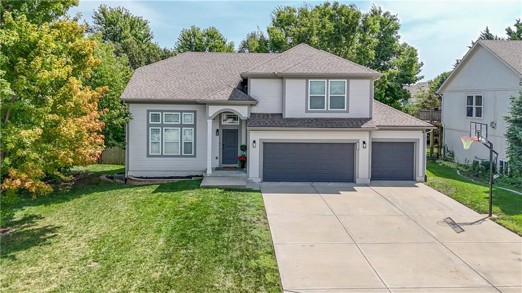 Photo of 1221 SW Nagona Lane Lee's Summit MO 64082
