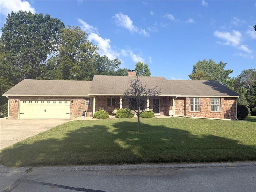 Photo of 2106 Oaklawn Drive Chillicothe MO 64601