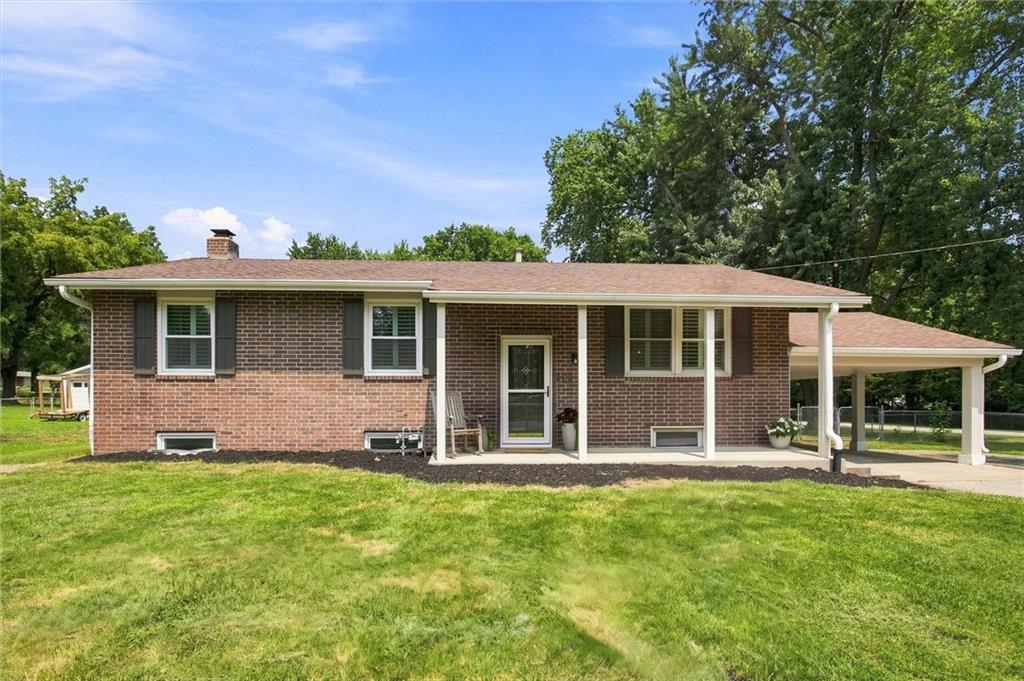 Photo of 202 South Street Lathrop MO 64465