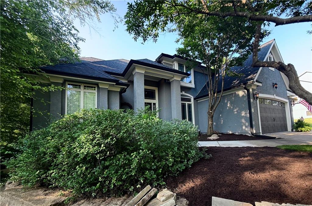 Photo of 13810 Grove Avenue Bonner Springs KS 66012