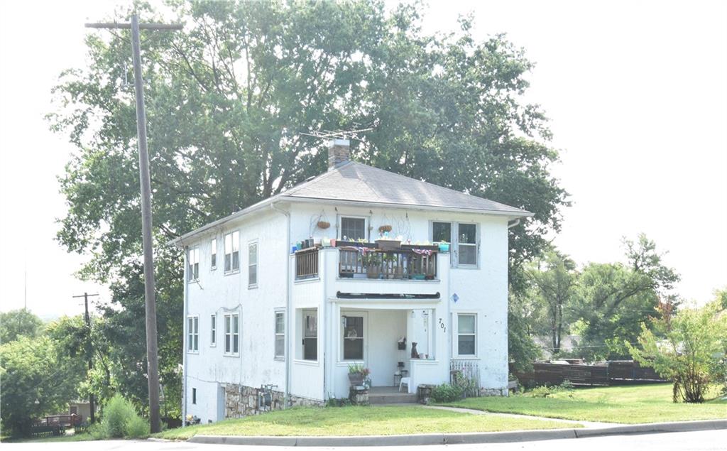 Photo of 701 Old Orchard Avenue Excelsior Springs MO 64024