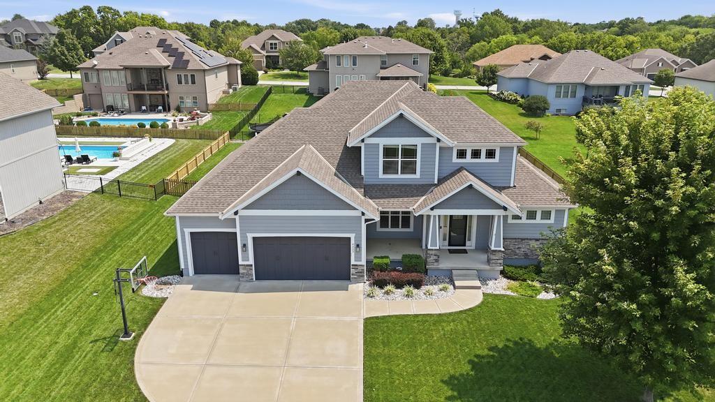 Photo of 4333 SE Trotter Drive Lee's Summit MO 64082