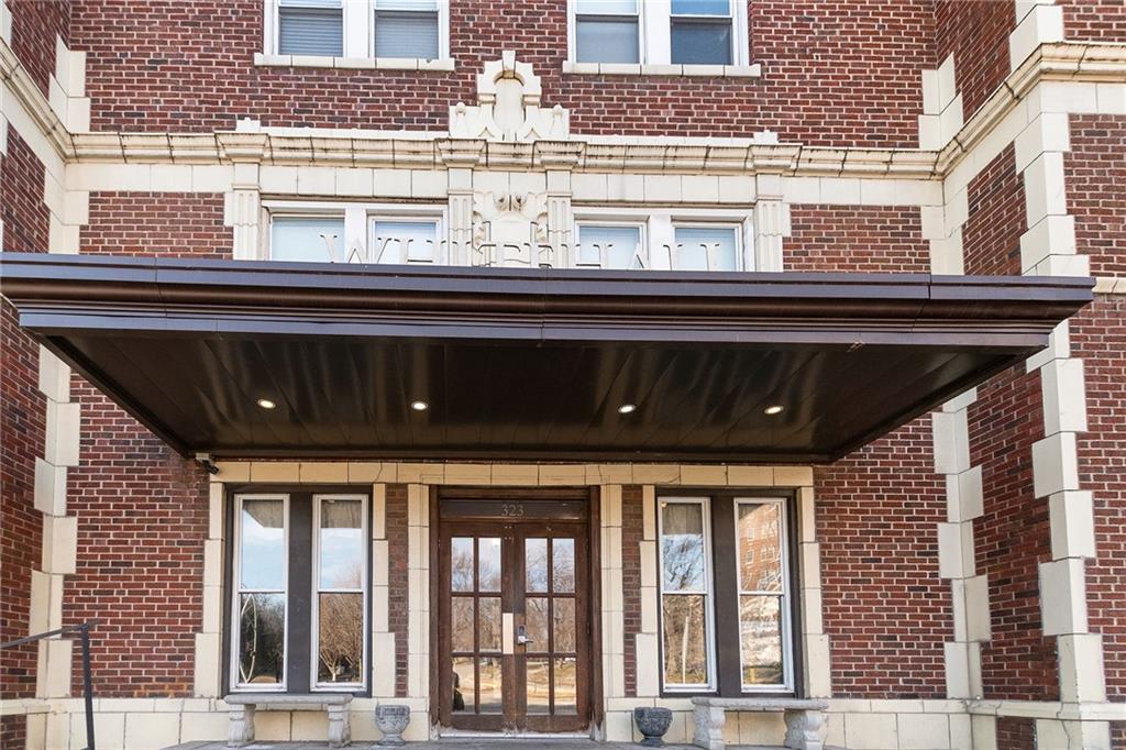 Photo of 323 Emanuel Cleaver II Boulevard #8C Kansas City MO 64112