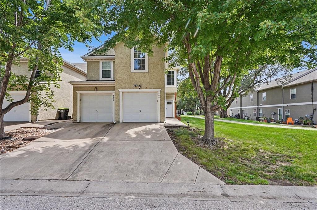 Photo of 800 S Woodson Court Gardner KS 66030