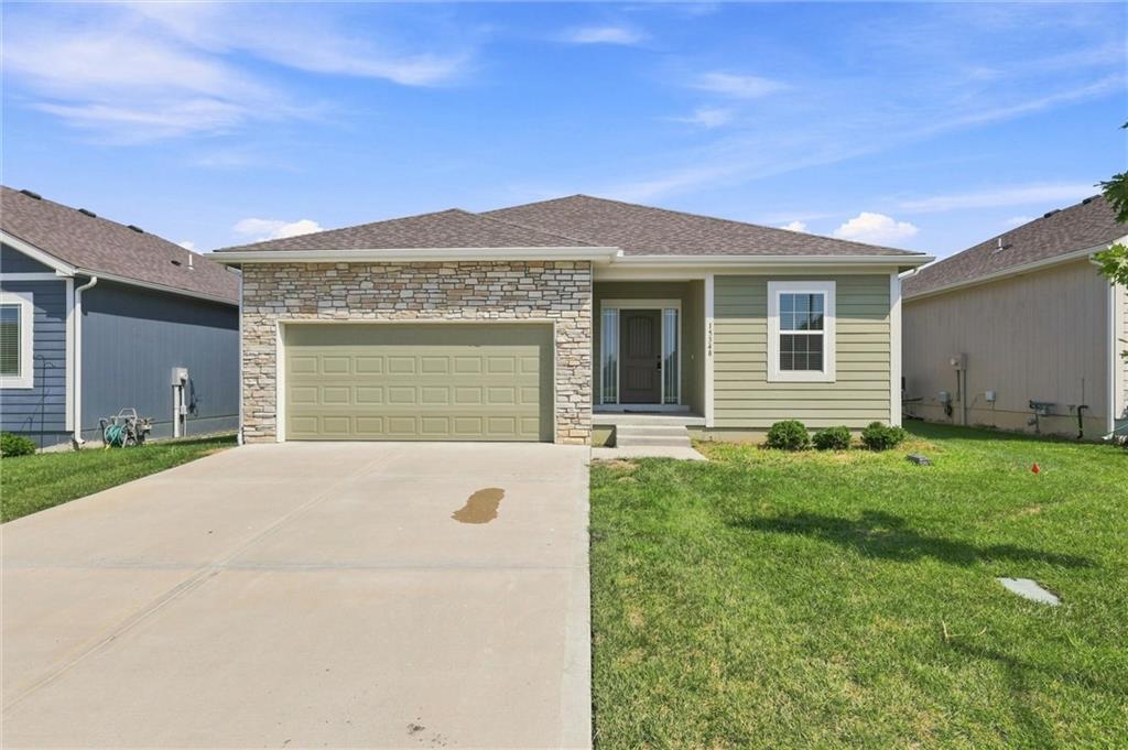 Photo of 15348 Jessica Street Parkville MO 64152